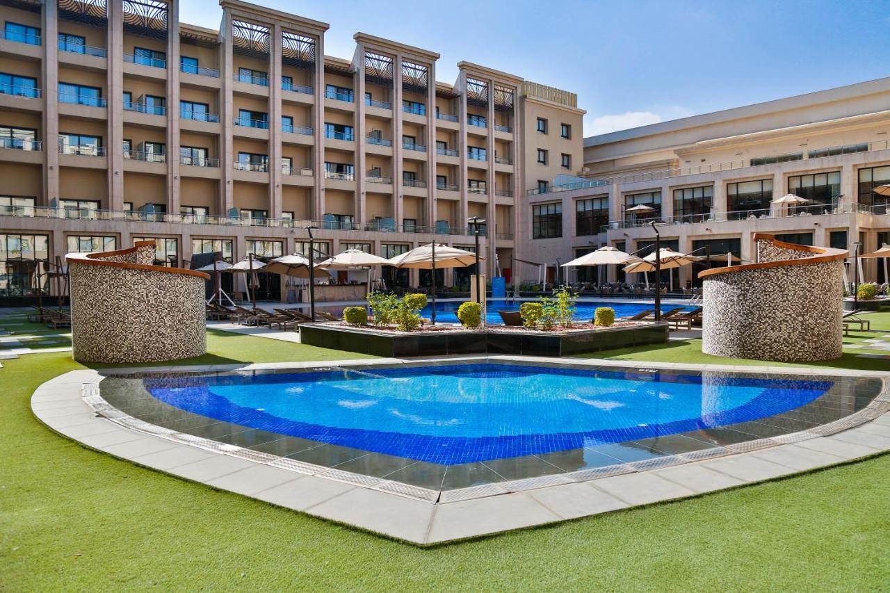 Triumph Luxury Hotel Cairo Exterior photo The pool at the hotel
